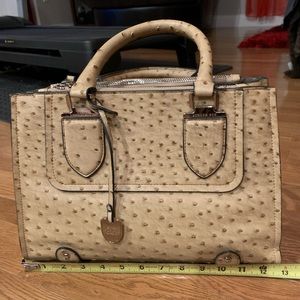 London Fog Satchel very roomy lots of pockets